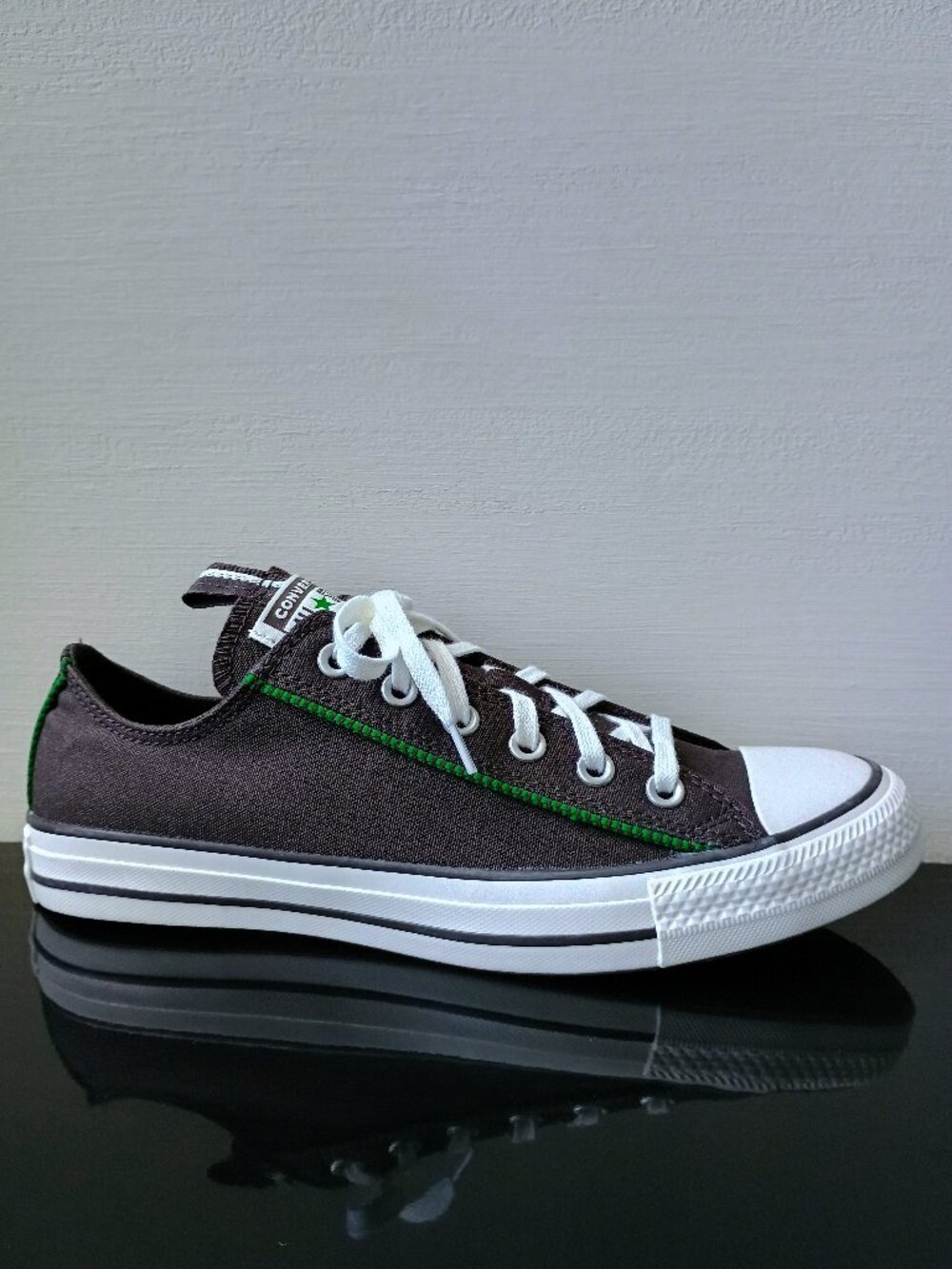 Converse Women's Chuck Taylor All Star Pro Ox in Dark Brown / Green Side Stitch